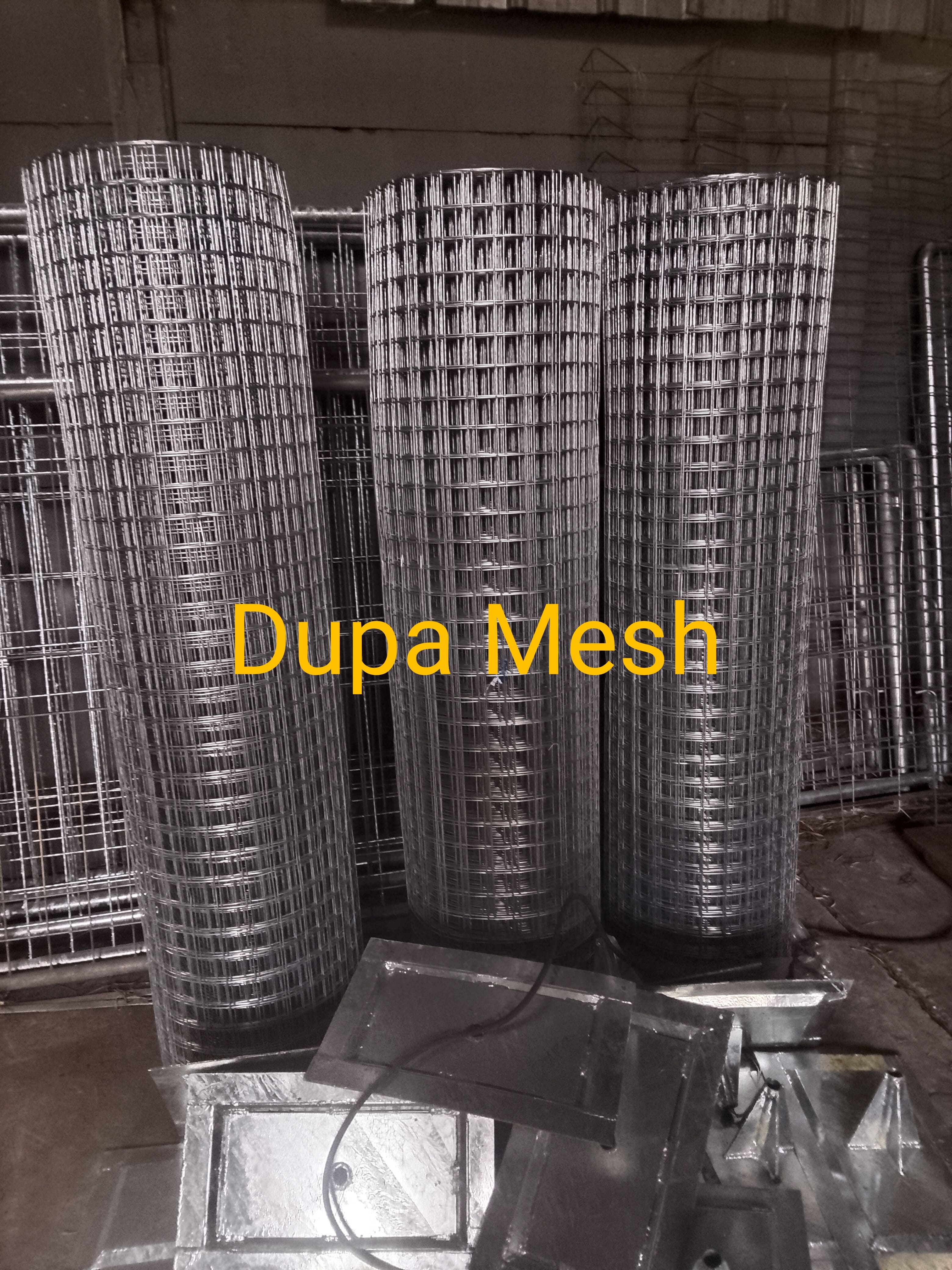 Kawat Loket Galvanis 2,1 mm Kotak 50  x 50 mm Uk. 1,2 m x 30 m